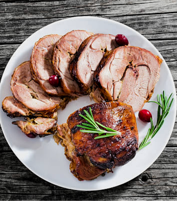 Rolada z indyka z żurawiną